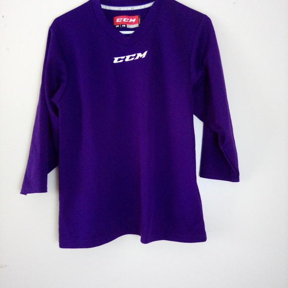 CCM Men's  YOUTH Purple Long Sleeve Shirt SIZE S/M P/M - Picture 5 of 9